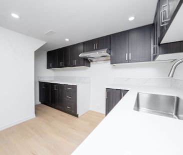 For Lease - 38 Hiley Avenue, Ajax, Ontario - Photo 2