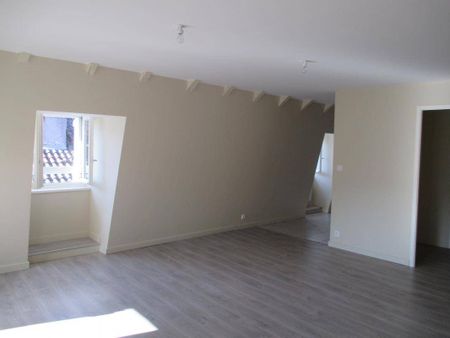 Location appartement t3 98 m² à Villefranche-de-Rouergue (12200) - Photo 2