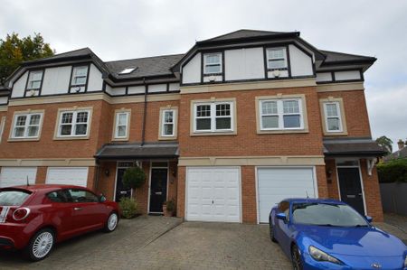3 bedroom townhouse to rent - Photo 2