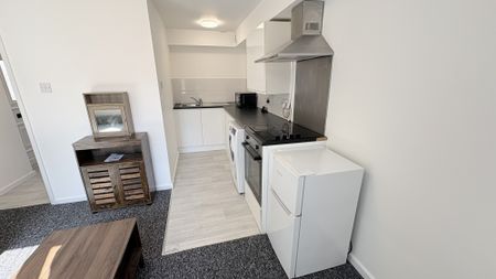 Chadderton Court, Preston - Photo 4