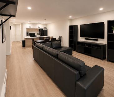 🏡 Condo 2022 | 3 chambres | 1495$ | 500$ bienvenue - Photo 2