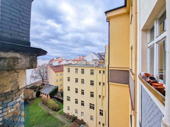 Pronájem bytu 1+kk 28 m2 - Фото 1