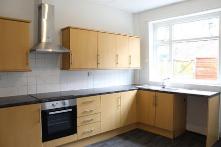 2 bedroom house to rent - Photo 3