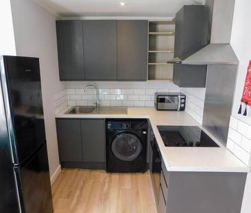 1 bedroom flat to rent - Photo 3