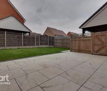 4 bedroom detached house to rent - Photo 5