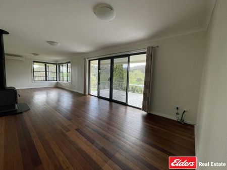 Quiet Country Home - Close to Town - Beautiful Rural Outlook - Photo 2