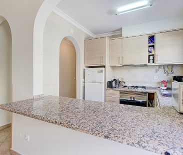 T1 com excelente terraço para arrendamento temporário Vila Real de ... - Foto 2