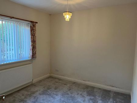 2 bedroom semi-detached bungalow to rent - Photo 3