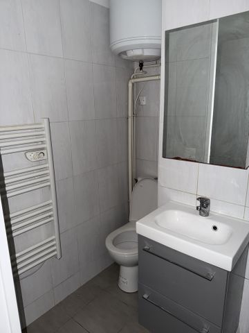Location Appartement 1 pièce 21m² ST MAUR DES FOSSES 94210 - Photo 4