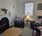 Fully Furnished Cottage Home - Photo 1