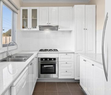 Located 300m from Foreshore - Photo 4