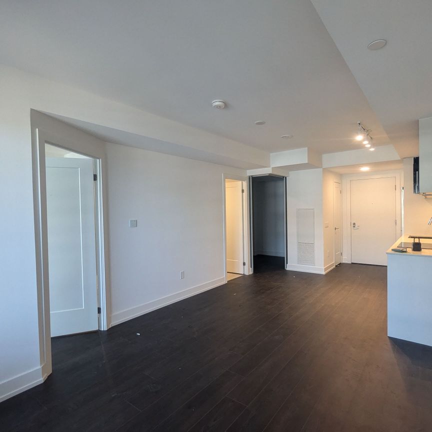 For Lease - 8 Cedarland Drive Unit# 906, Markham, Ontario - Photo 1