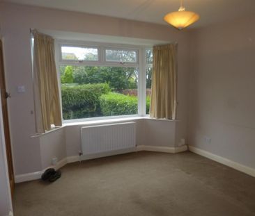 2 bedroom semi-detached house to rent - Photo 5