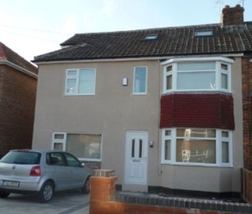 Burnholme Grove, Tang Hall - P1742 - Photo 5