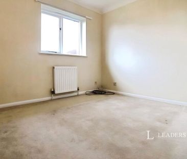 2 bedroom property to rent Blackthorn, Stamford, Lincolnshire, PE9 - Photo 5