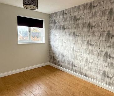 2 bedroom semi-detached house to rent - Photo 4