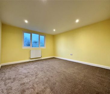 16, High Moor Drive, Moortown, Leeds, LS17 6EB - Photo 3