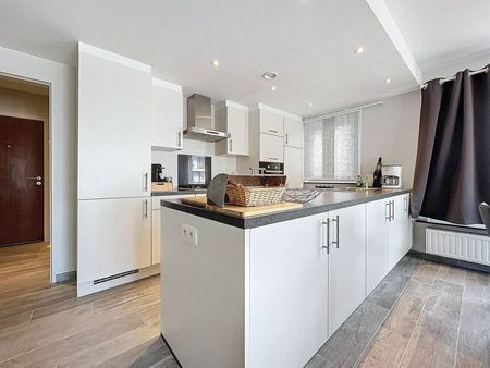 Appartement te huur - Foto 3