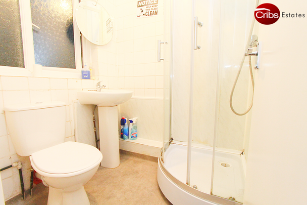 5 bedroom house share to rent - Photo 1