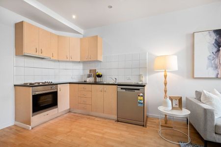 Thinking of selling? Contact our agent - Photo 4