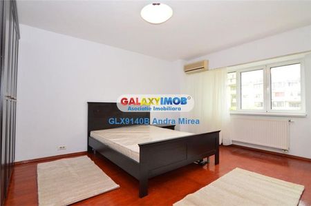 Inchiriere apartament 3 camere Unirii Alba Iulia - Fotografie 4