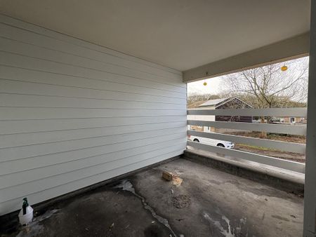 3 bedroom apartment to rent - Photo 2