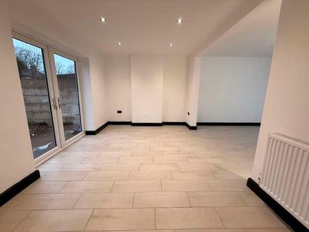 Meade Road, Liverpool, L13 - Photo 2