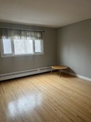 🏡 2 Bedroom / 1 Bath - Photo 5