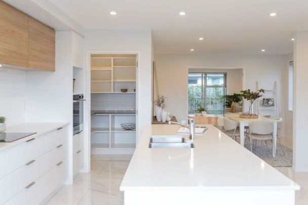 Lakes easy care living - Pyes Pa - Photo 1