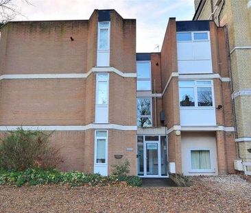 Kidbrooke Grove, Blackheath, London, SE3 - Photo 1