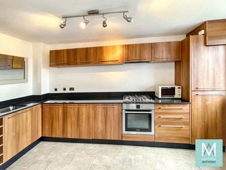 Grand Avenue, Worthing - Photo 3