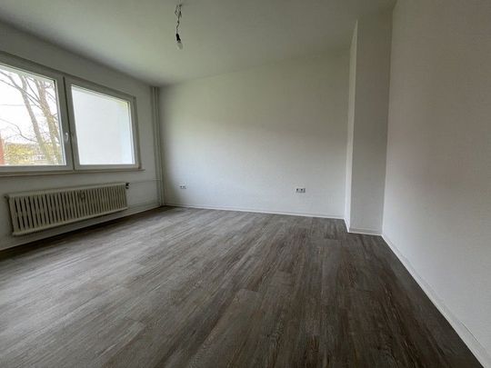 Entdecken Sie Ihr neues Zuhause: Sanierte 3-Zimmer-Wohnung - Foto 1