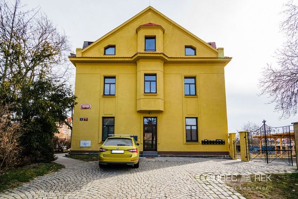 Pronájem bytu 1+kk 30 m² - Photo 1