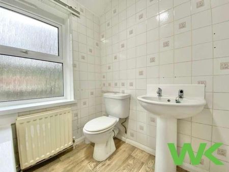 Beaconsfield Street, West Bromwich, B71 - Photo 5