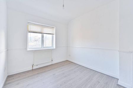 3 bedroom house to rent - Photo 3