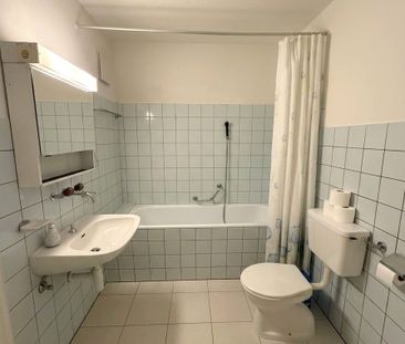Gemütliche 2-Zimmer-Wohnung im Erdgeschoss in Basel - Photo 4
