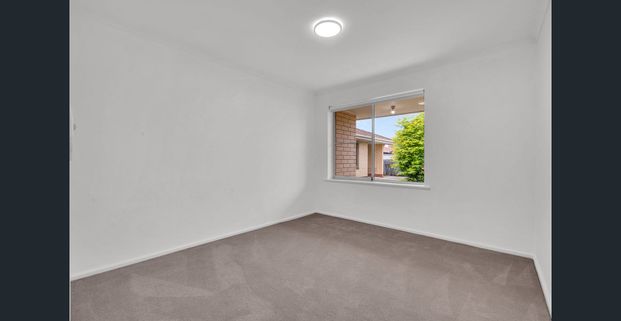 Easy-Care Unit Offering an Exceptional Lifestyle! - Photo 1