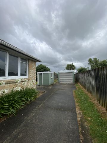 *Under Offer* 10 Riverview Road, Huntly - Photo 4