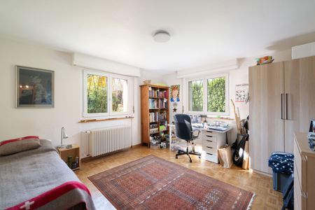 Detached villa in the heart of the greenery - Photo 2