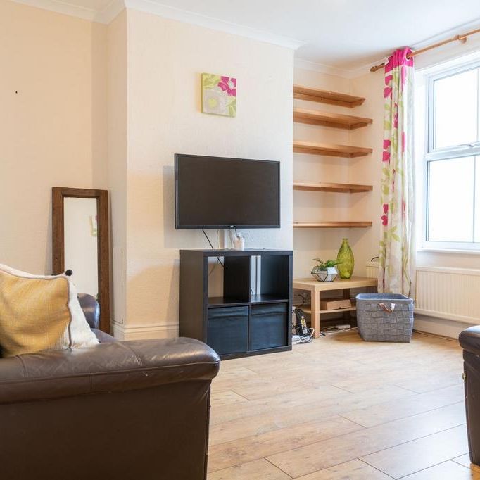 5 bedroom house to rent - Photo 1