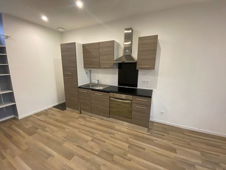 Location Appartement 2 pièces 45m² - Photo 3