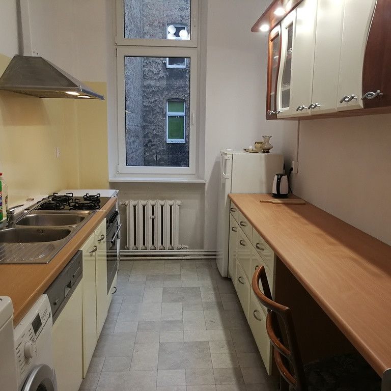 Mieszkanie pracownicze, dla 10-12 osób, centrum - Zdjęcie 1