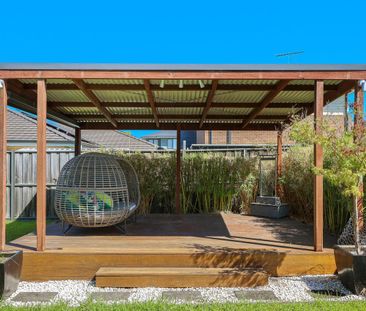 Luxury Family Home in Quiet Cul-De-Sac - Photo 6