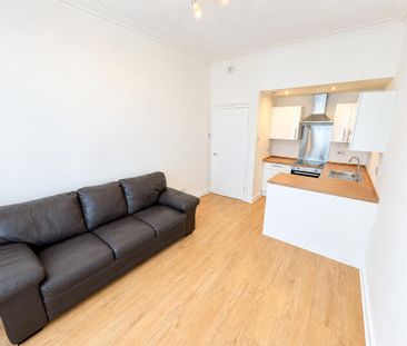 1 bedroom ground floor flat to rent - Photo 1