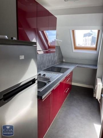 Location Appartement 3 pièces 49m² CHERBOURG-EN-COTENTIN 50100 - Photo 2