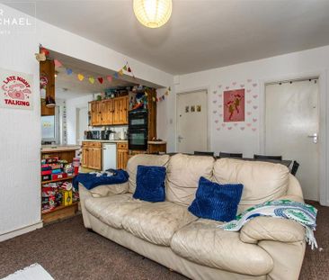 7 bedroom semi-detached house to rent - Photo 3