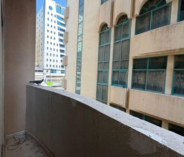 Two bedrooms, living room, balcony, prime location - Photo 4