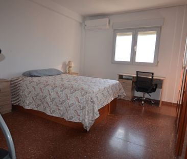 Piso de alquiler en Calle Fray Juan Sánchez Cotán, Cartuja - Photo 5