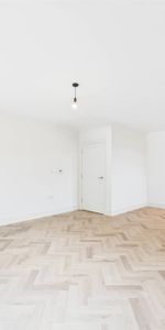 2 bed apartment to rent in London Road, High Wycombe, Buckinghamshire, HP11 1BT - Photo 3