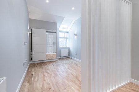 Studio to rent - Photo 2